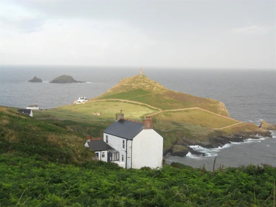 Day 5 dawn walk to botallack   sunrise bathing cape cornwall